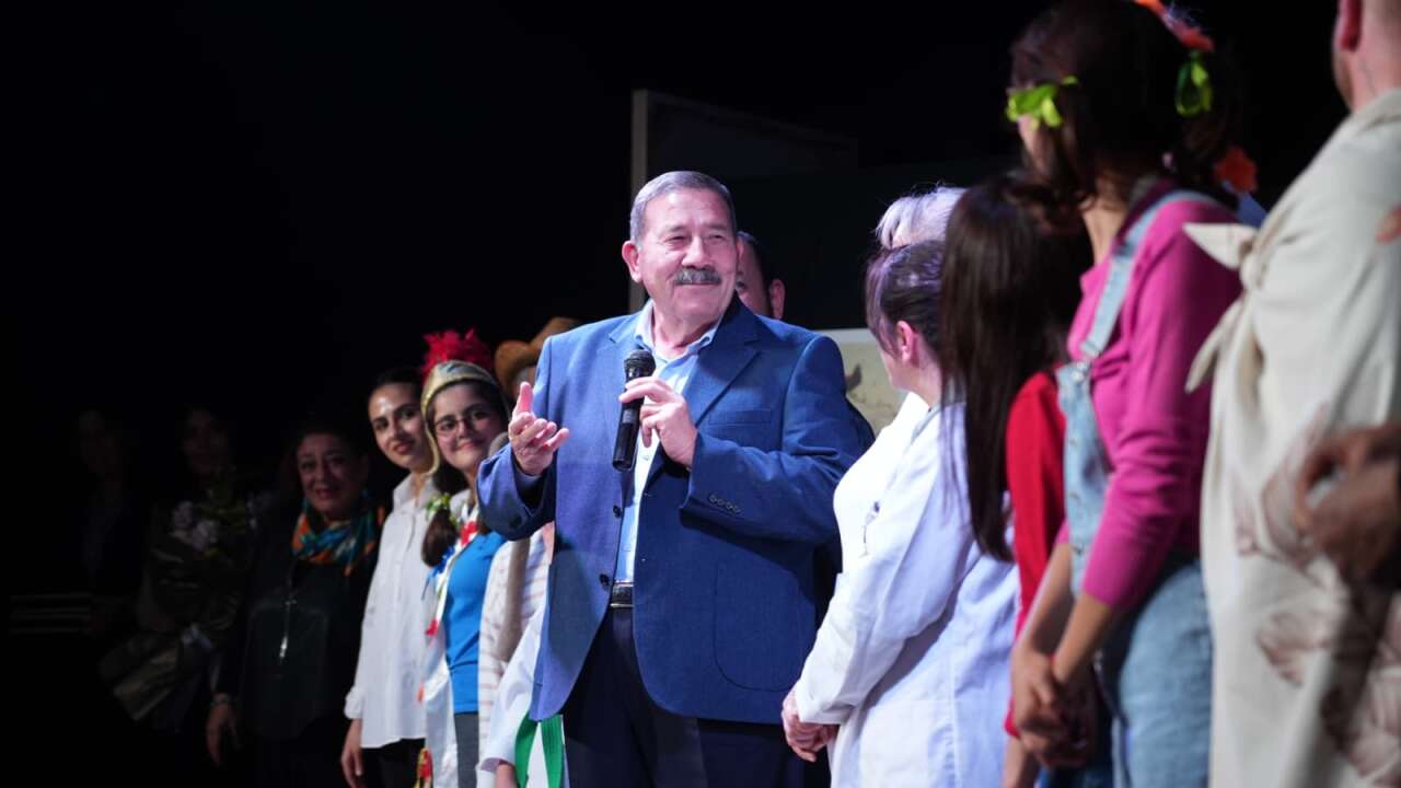 Milas’ta “Doktor Yetiş” Tiyatro Oyunu Yoğun İlgi Gördü 5